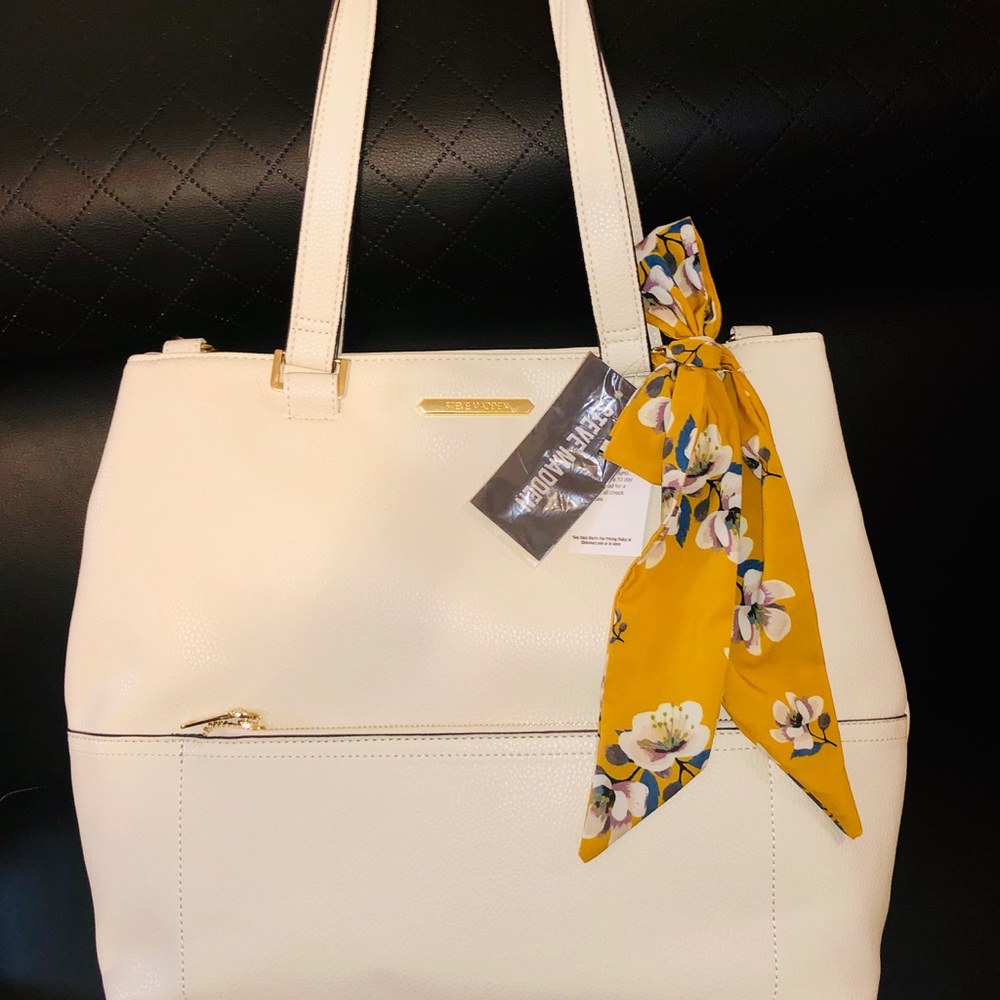 Steve Madden tote